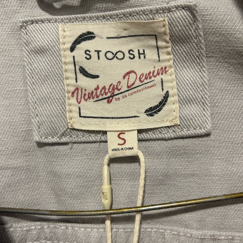 Stoosh Light‎ Gray Distressed Jean Jacket - Picture 3 of 3